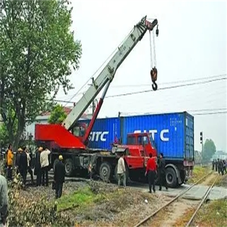 连江县如何快速找到附近的吊车救援公司